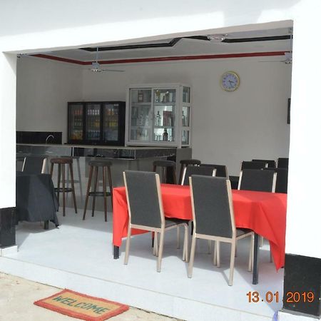 Sukuta Nema Guest House بانجول المظهر الخارجي الصورة